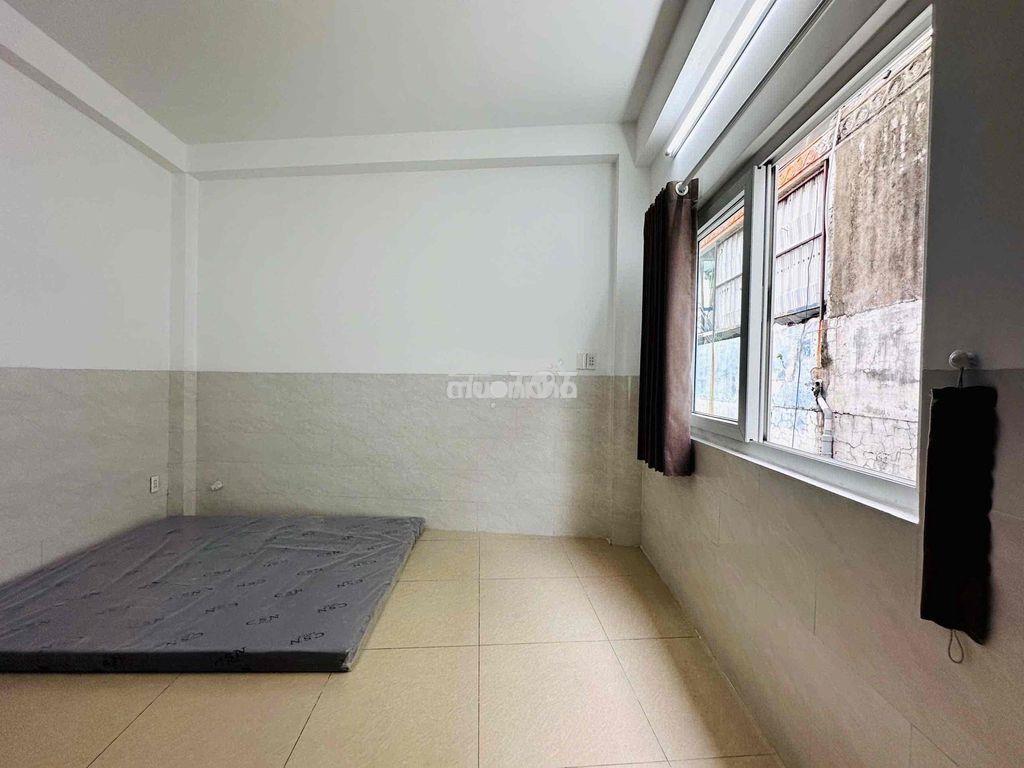 Phòng mới đang setup nội thất | 40m2 | ngay học viện hành chính - 4