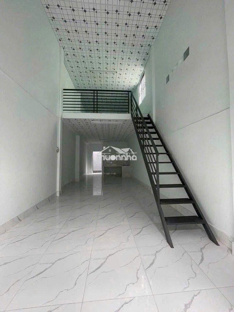 Nhà 5 triệu trục chính hẻm đường 30/4 thuận lợi kinh doanh - 2