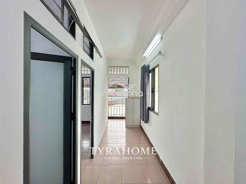 🔥 Cho thuê căn hộ 2 phòng ngủ siêu rộng 60m² – ban công riêng