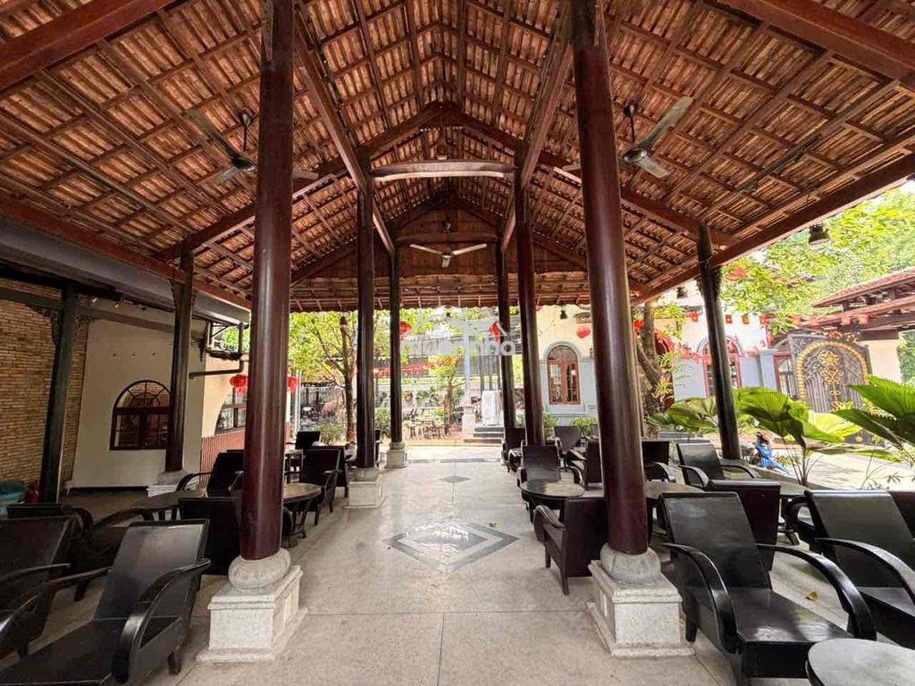 Cho thuê căn nhà biệt thự sân vườn 800m2 mt đường 27 tp mới - 4