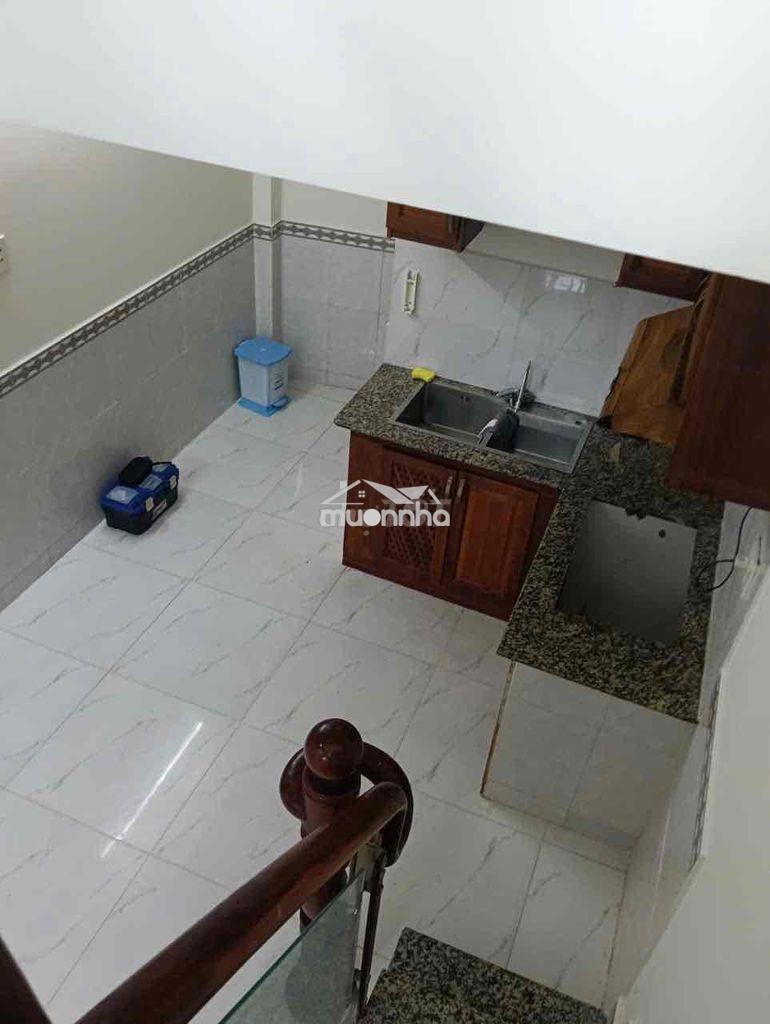 Nhà trống dọn vào liền a cần cho thuê nhà nguyên căn mặt tiền hẻm 214 - 4