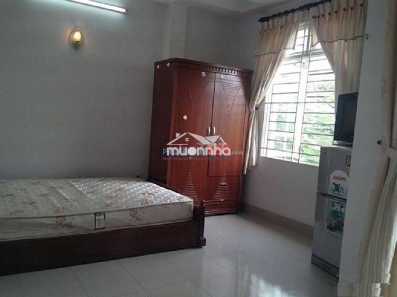 Cho thuê phòng trọ diện tích 25m2, đầy đủ tiện nghi gần sân bay tsn