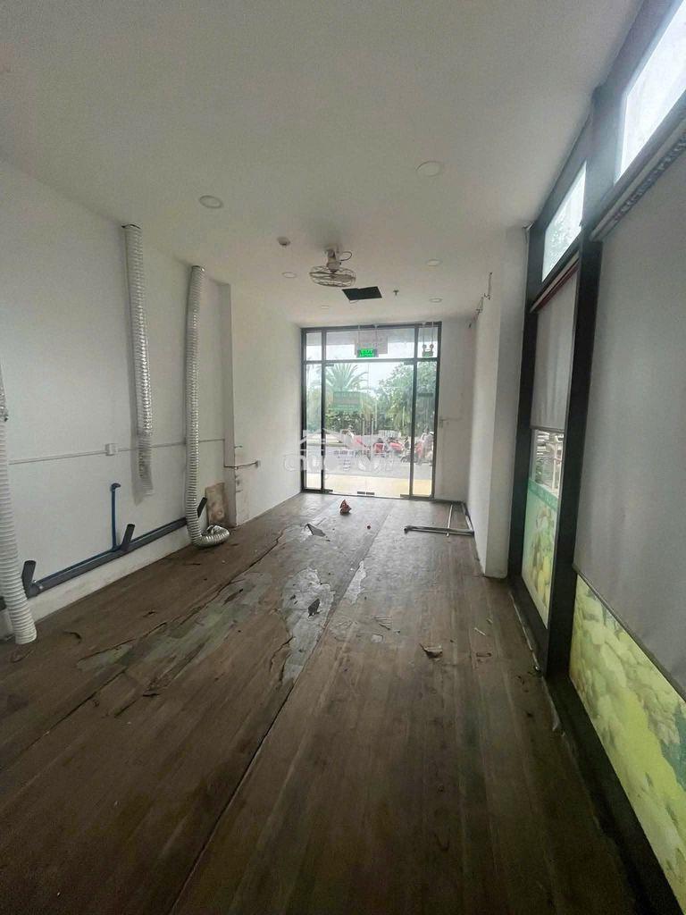 Cho thuê shophouse 26m2 cạnh sảnh hoàn thiện lưu lượng cư dân đông đúc - 2