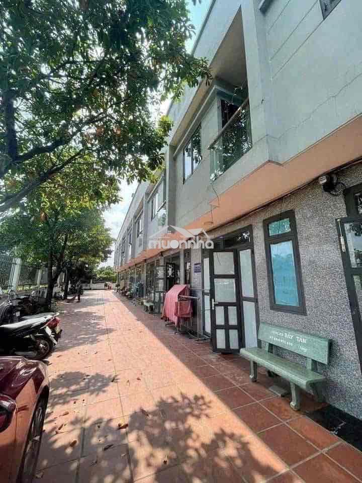 Cho thuê nhà 2phòng ngủ phú hoà gần thcs phú hoà