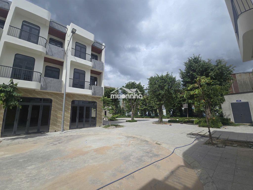 Bán gấp nhà 1 trệt 2 lầu 2 tỷ 350 - 2