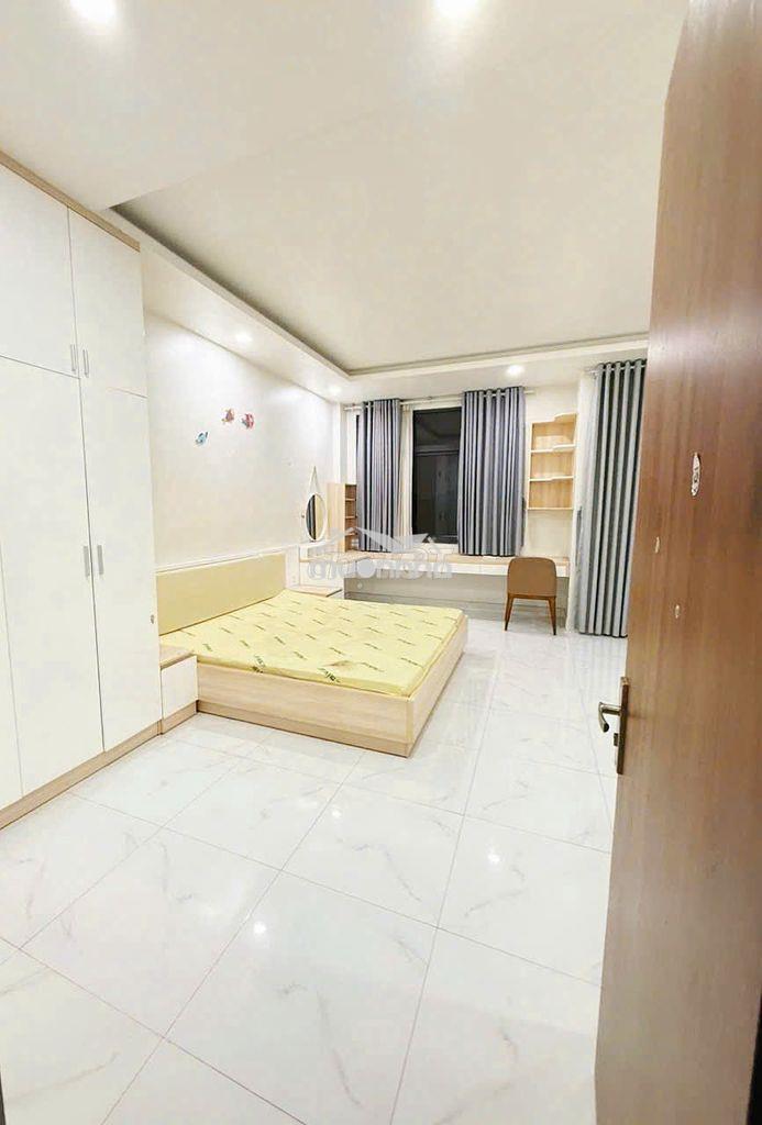 Căn hộ full nội thất có ban công rẻ nhất vạn phúc chỉ 5trx