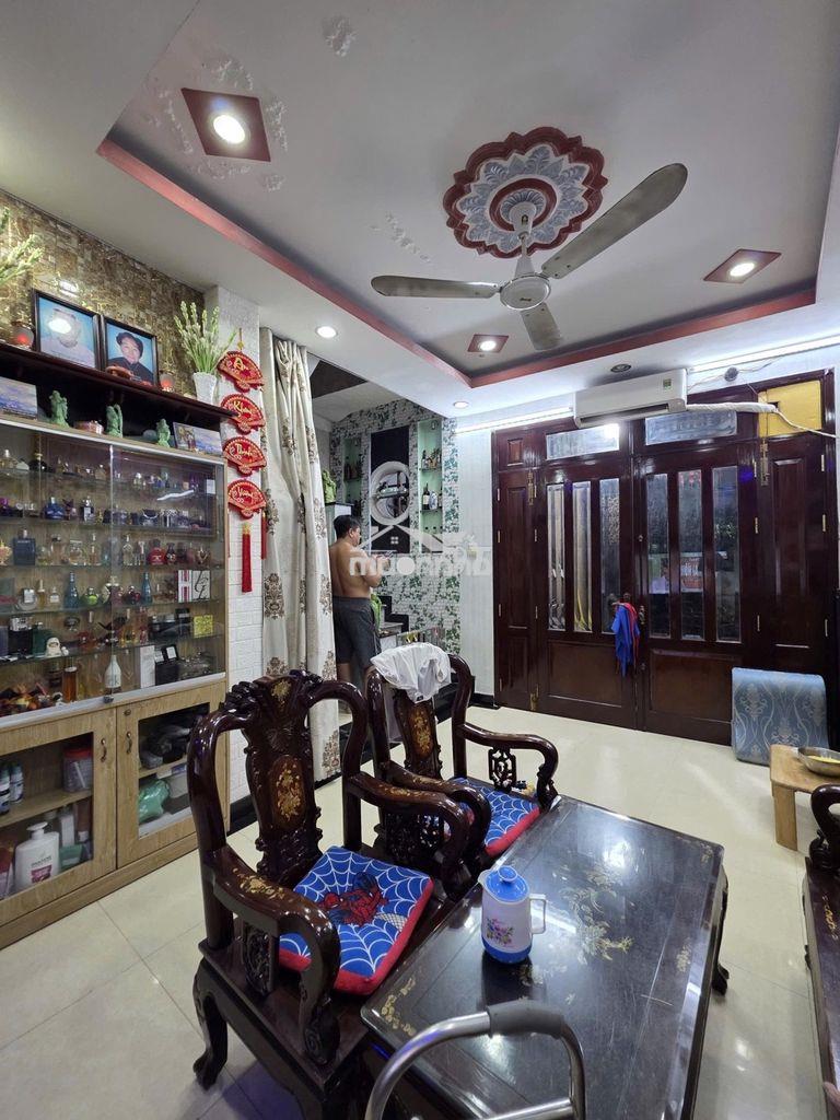 Bán nhà gần vòng xoay lê đại hành - âu cơ - 2