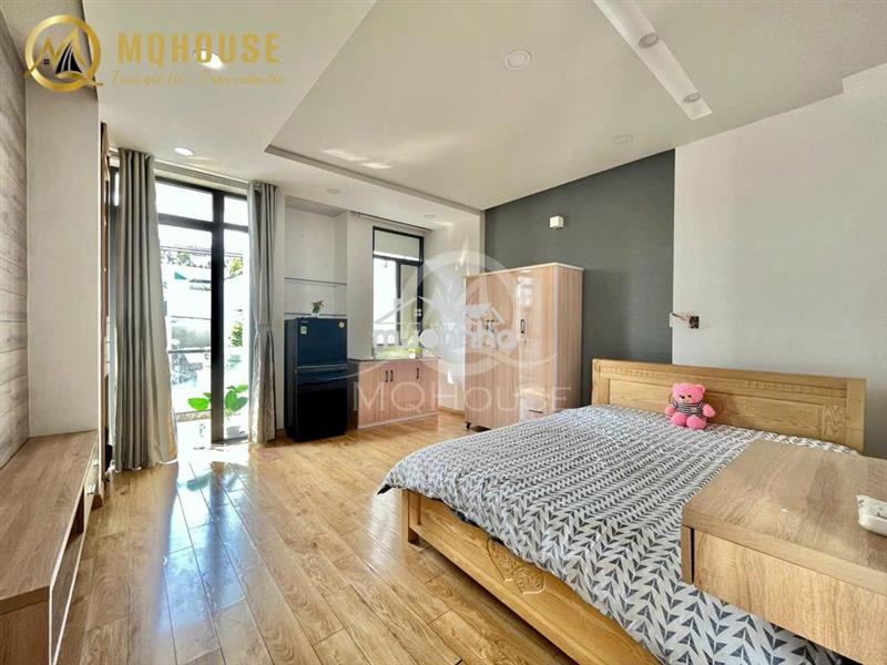 Cho thuê phòng mới full nội thất, cửa sổ, ban công giá rẻ cho sv