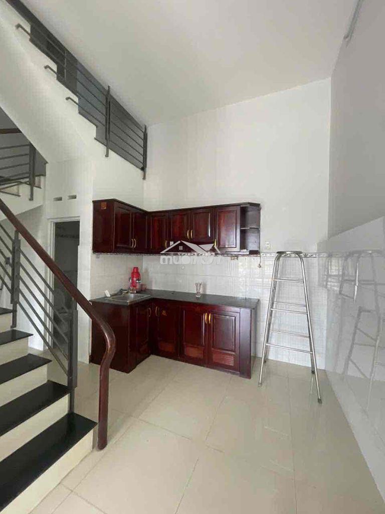 Nhà hẻm xe tải thông phan huy ích (5x10m) - 2 phòng ngủ nhà mới sơn - 3
