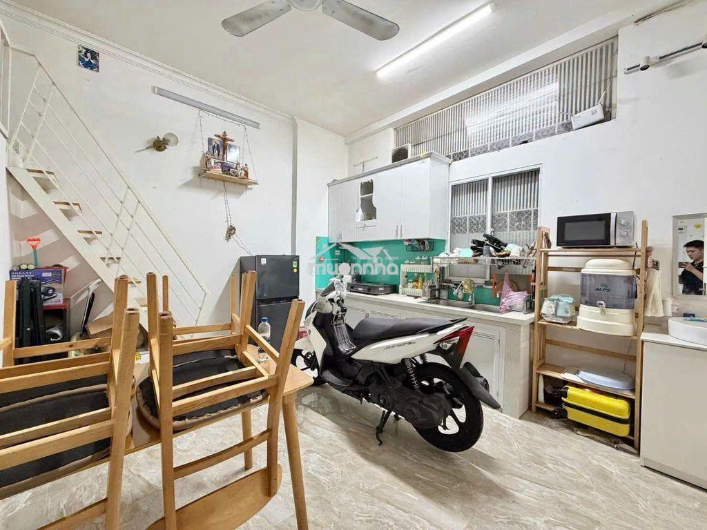 Nhỉnh 8ty,nhà 4 tầng gần 60m2 khu vip đào duy anh phú nhuận - 3