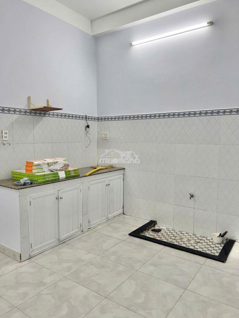 Nhà 2 lầu 2pn, sân phơi, khu gò xoài, bhh a, bình tân - 3