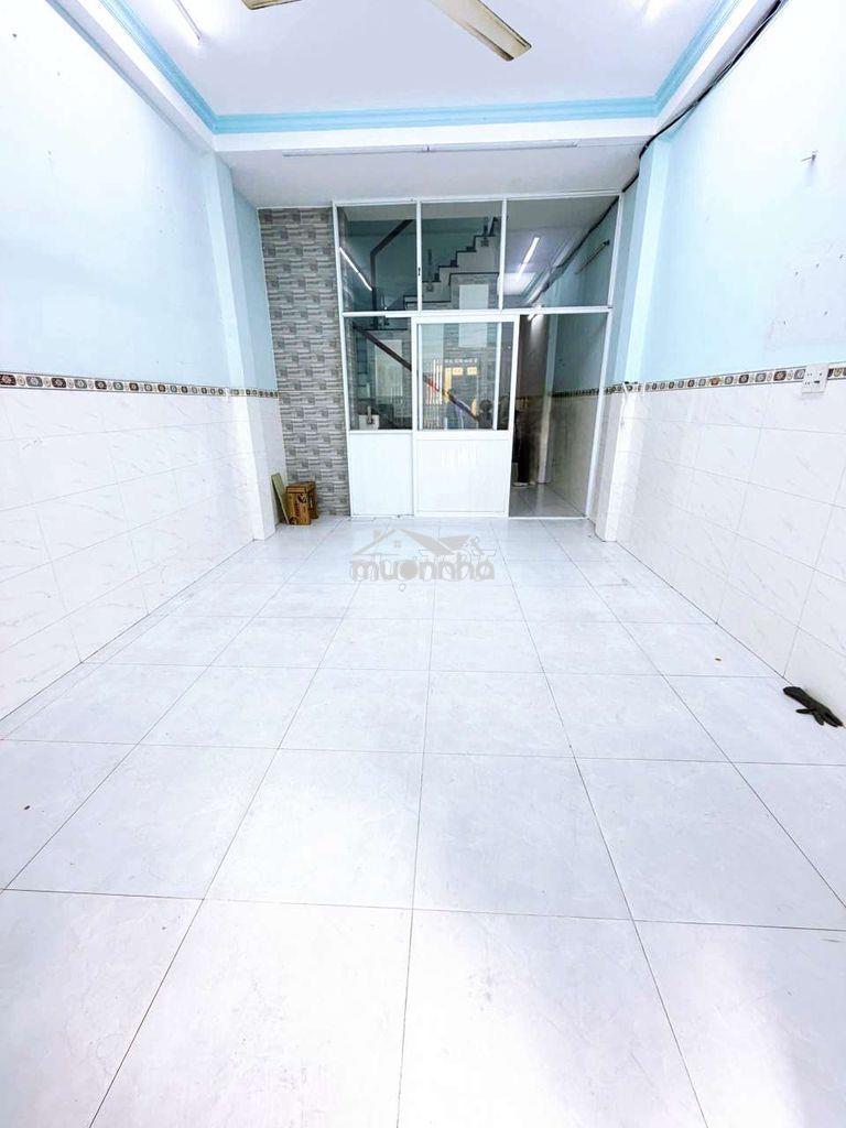 Nhà nguyên căn gò dầu. (4pn,3wc). hẻm xe hơi.dtsd 156m2 - 3