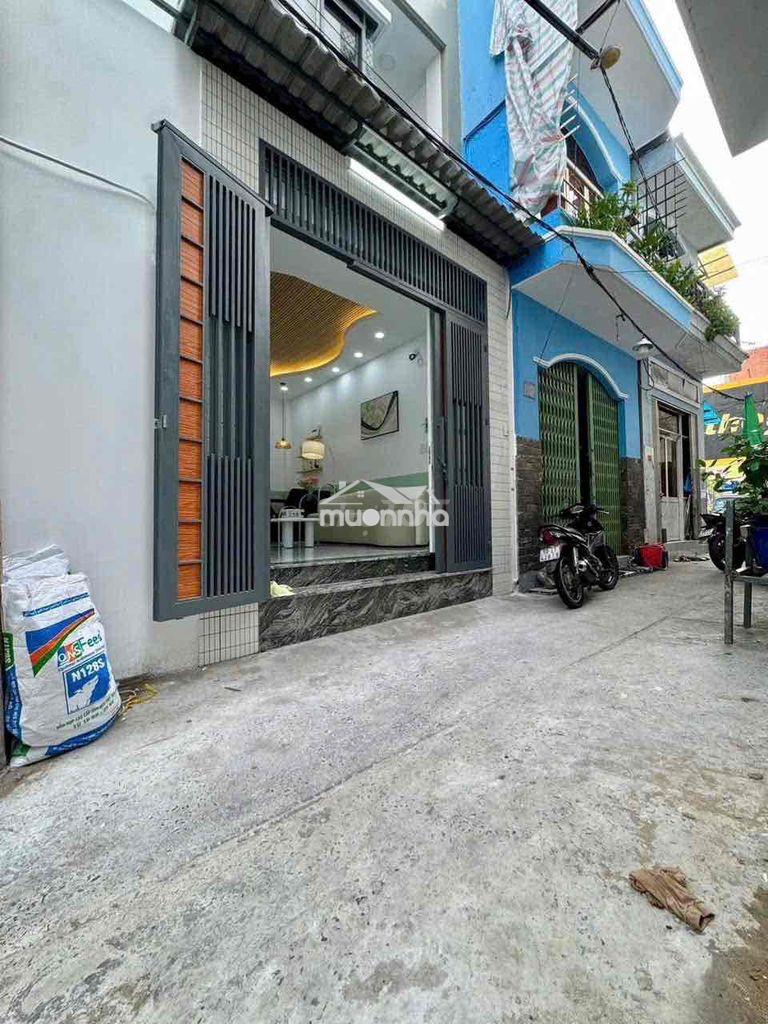 Giảm 600 nhà mớ 4 tầng duong bá trạc