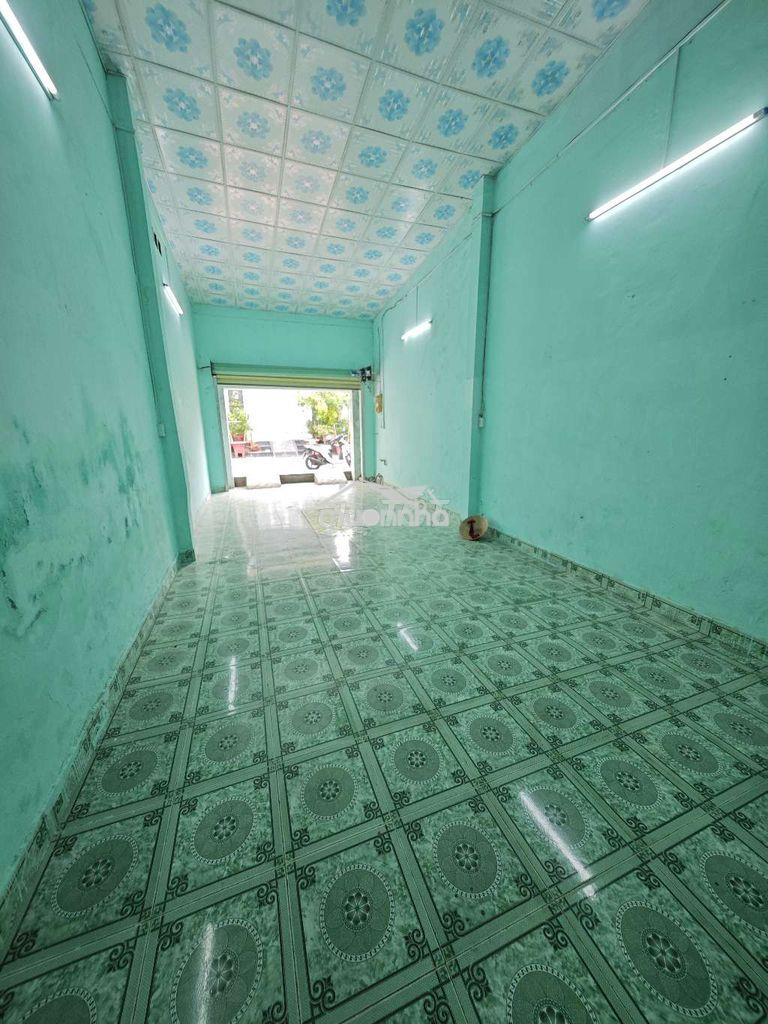 Nhà mặt tiền khu bình phú - 3 tầng - 2pn .