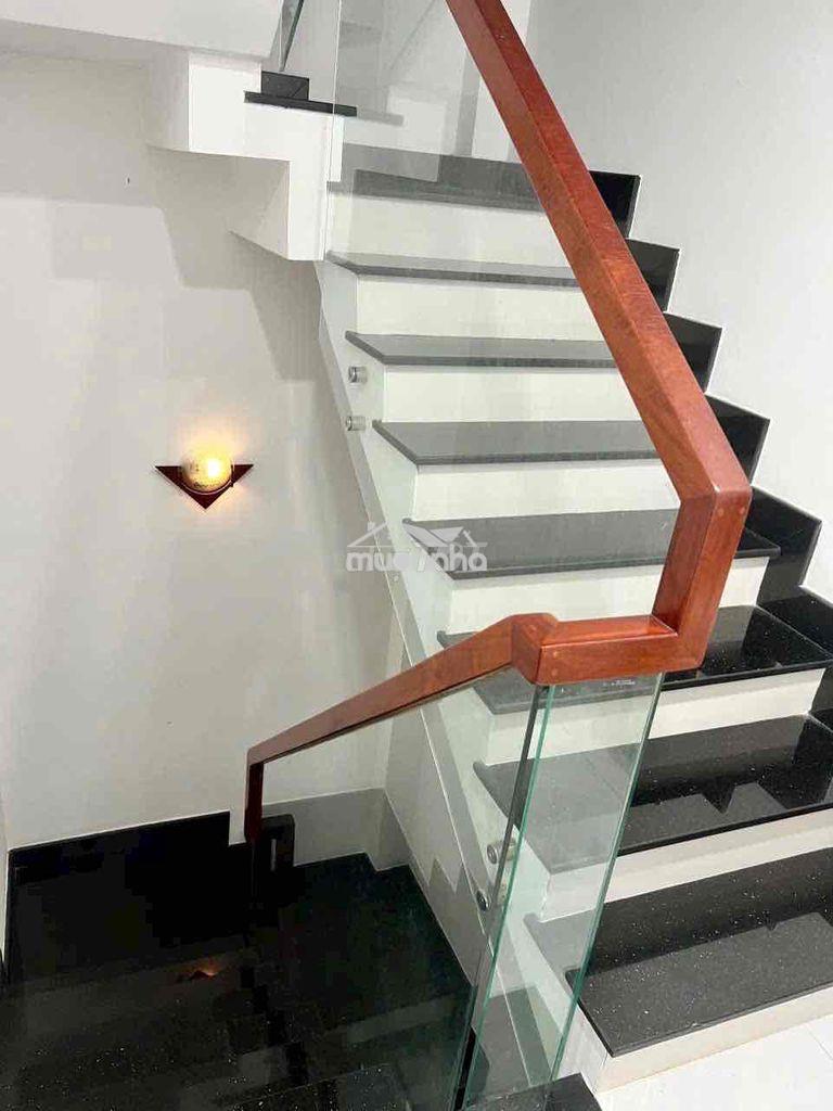 Nhà 4 tầng 34m2 hẻm xe hơi nguyễn thiện thuật p2q3 - 4
