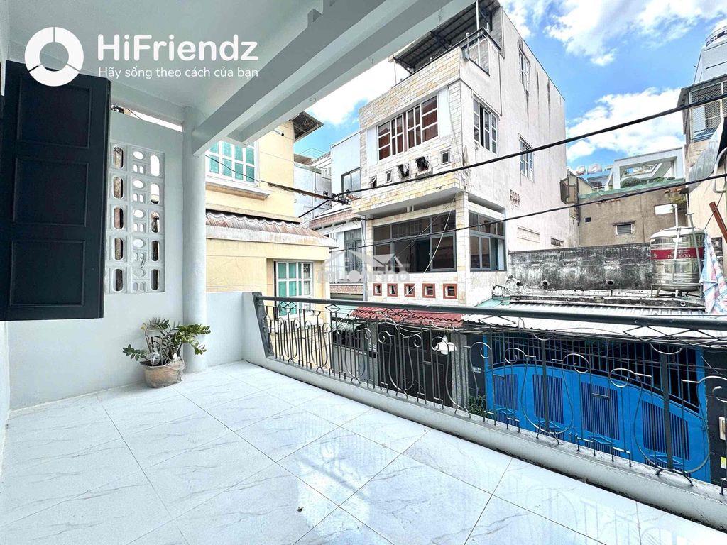 Studio ban công siêu rộng mới keng ngay cmt8 - q3 - 2