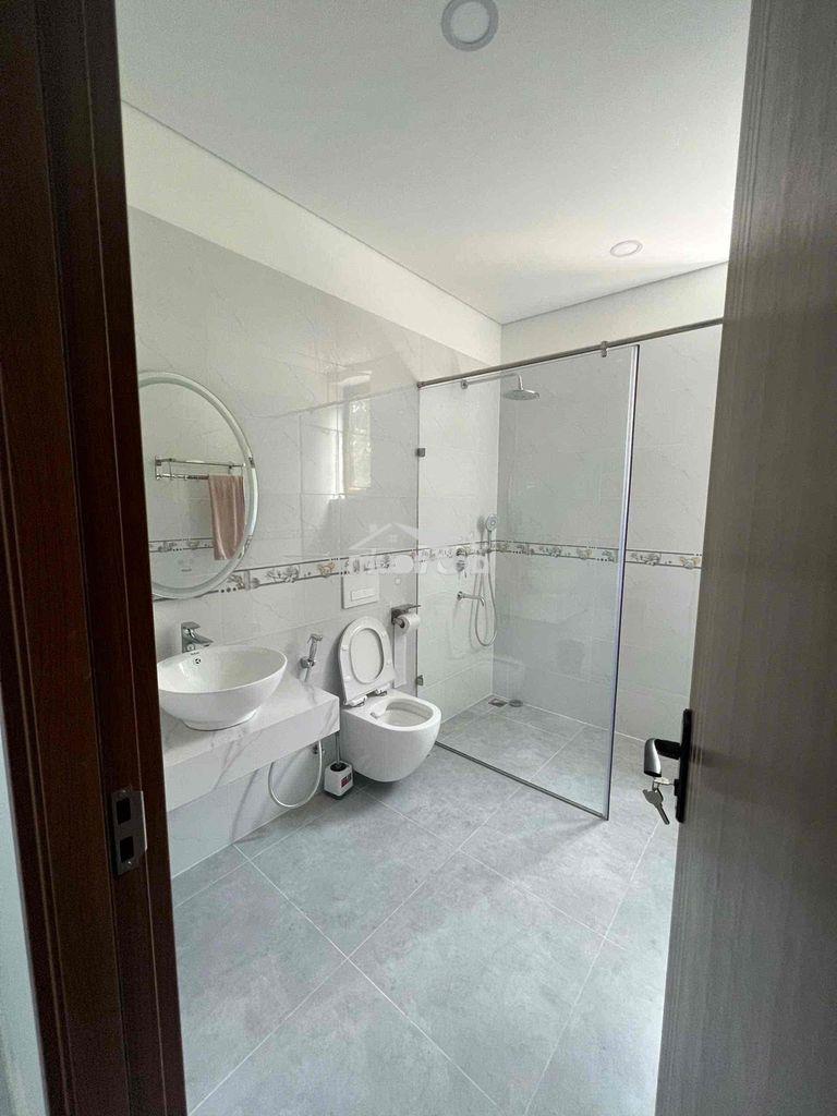 Biệt thự đơn lập liên phường 1 trệt 2 lầu 10*20 4 phòng thoáng mát - 3