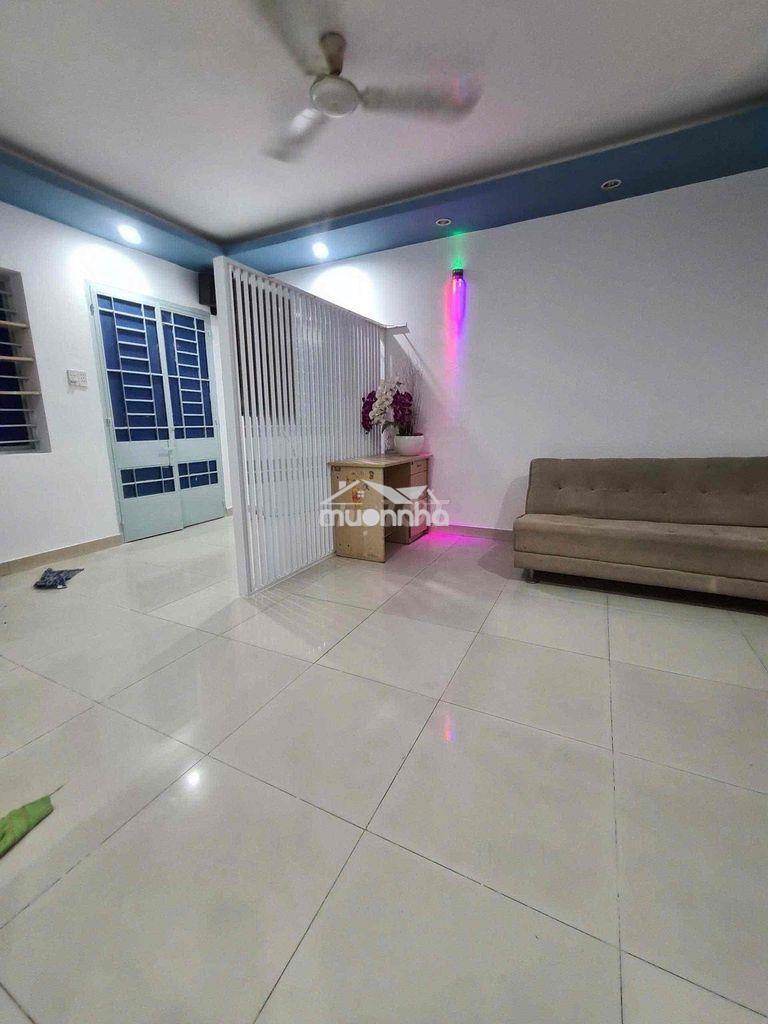 Căn hộ chung cư gò dầu 2 - 4