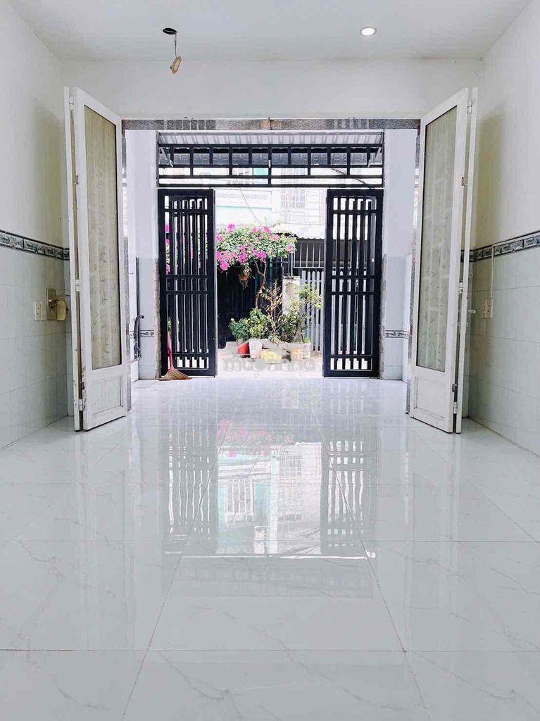 Bán nhà sổ đsh 2, đường lê văn lương, hẻm xe hơi, ngay cầu long kiển - 4