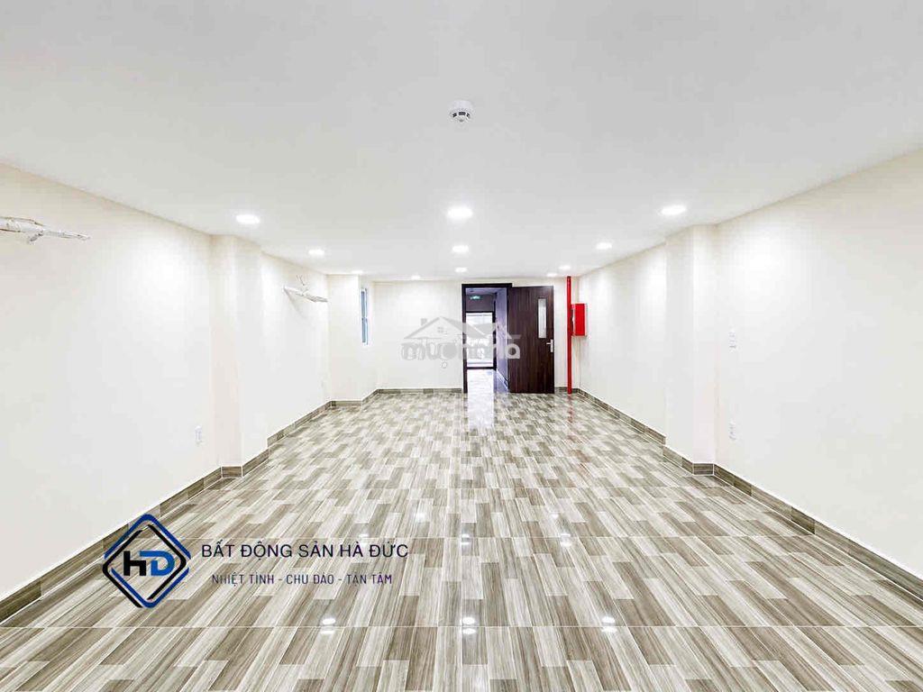 Văn phòng 80m mới 100% có thang máy, hầm để xe - 2