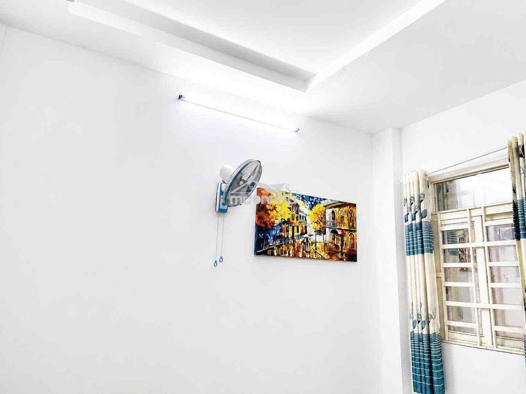 Cho thuê nc 4pn, 3wc, 1pk, 1 bếp - p15 q8 - 4