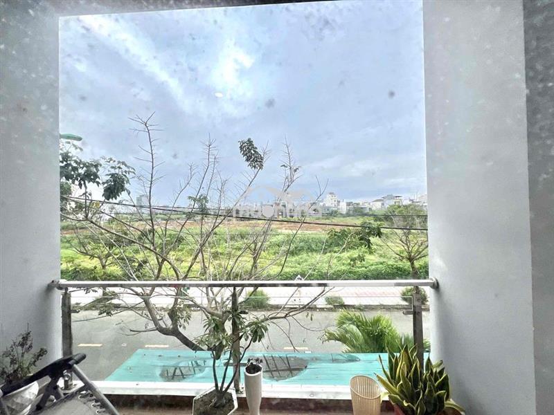 ☘️☘️Bán nhà 3 tầng cực đẹp đỗ quỳ view công viên xịn xò