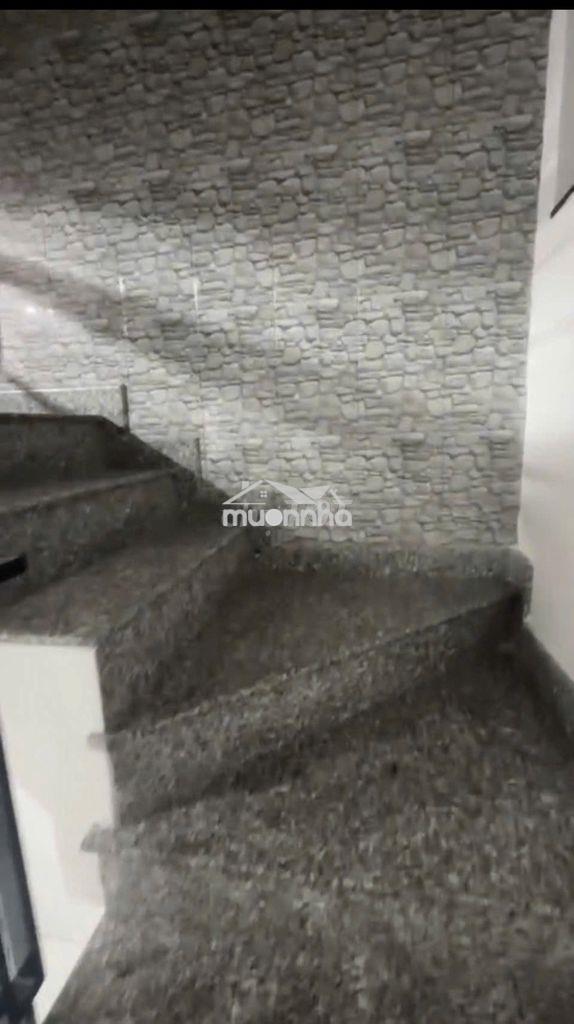 Cho thuê nhà đường gò dầu 4 x 15 m đúc 3,5 tấm đẹp : 5 pn , 4 wc - 2