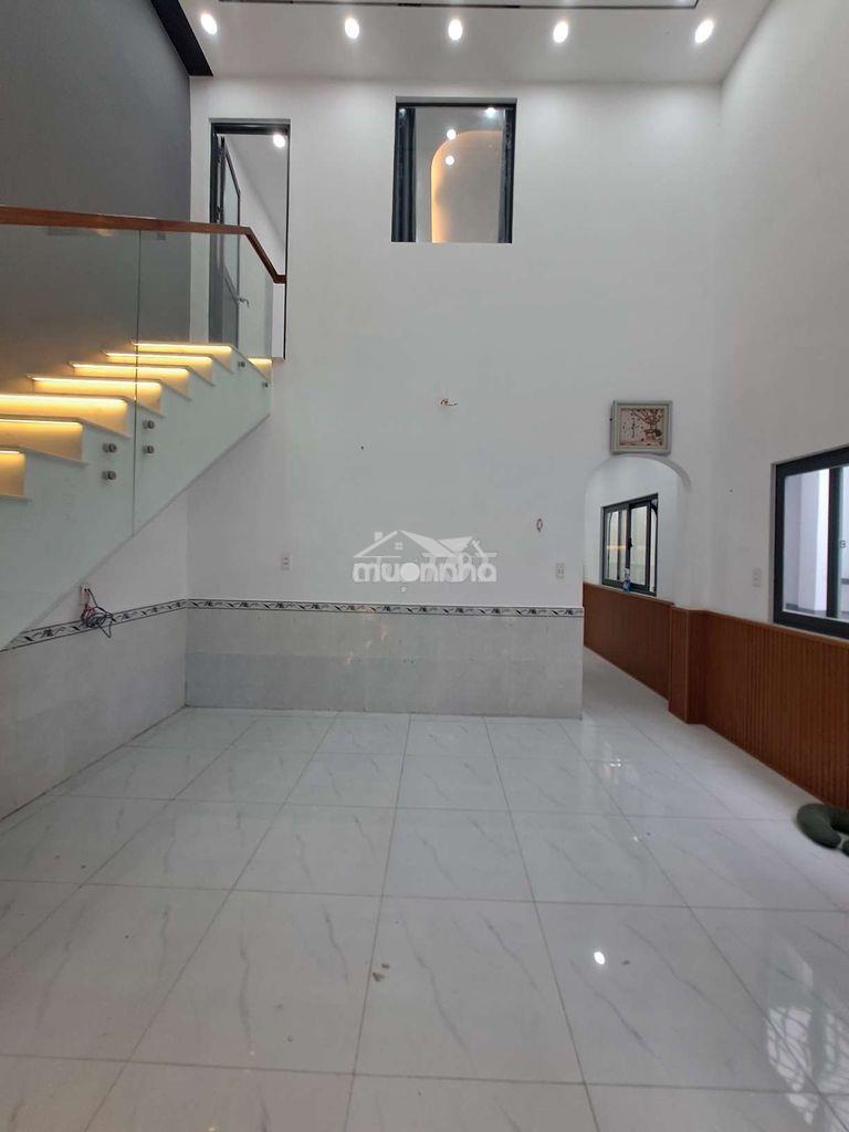 🇻🇳🇻🇳 Cho thuê nhà nc 3pn hẻm 2221 htp nhà bè