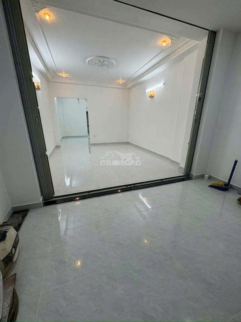 Nhà hxt 6m 451 tô hiến thành, 4x16, 1 lầu 2pn 2wc - 3