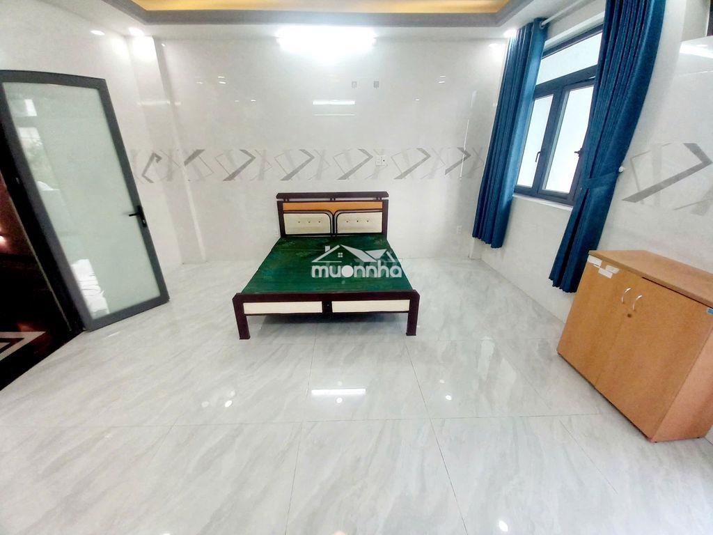 Thuê trọ giá 5tr8/thang đ.phạm hùng( đh công nghệ sg) full nt. dt40m2 - 4