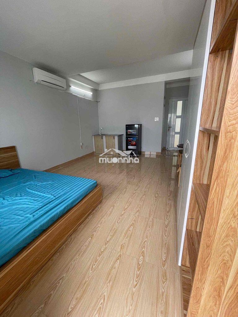 Khai trương căn hộ ban công và cửa sổ sánh ngay đường số 42 f10 q6 - 4