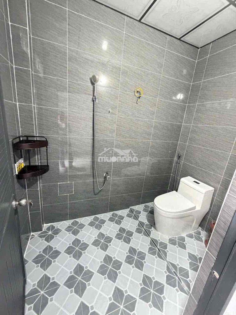☘️Cho thuê nhà trệt có sân đậu oto kdc đường 30/4 gần trường lương thế - 2