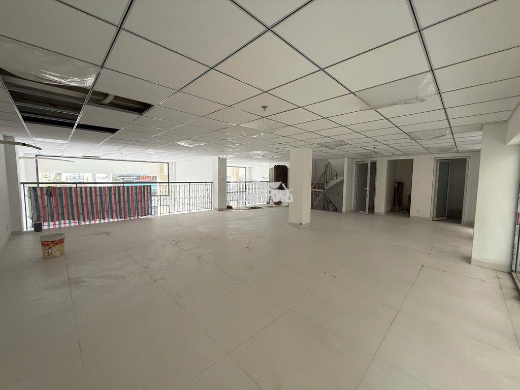 Cho thuê cặp nhà phố hưng gia 600m2 sàn trống suốt xây mới, thang máy - 2