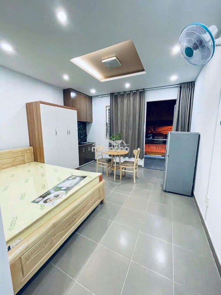 Phòng trọ số 1 đường d10, full nội thất, ban công rộng, giá 5tr/th.