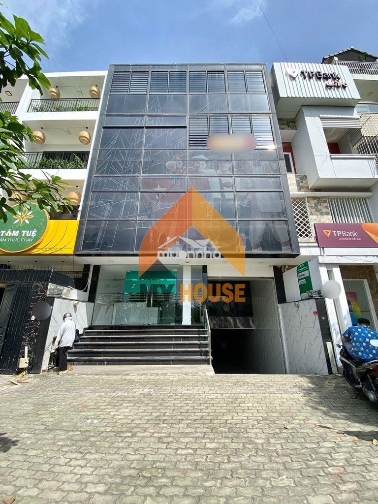 Aloooo..toà nhà khổng lồ ngay chi cục thuế an phú-q2 600m2 sàn