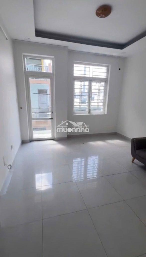 Cho thuê nhà đường gò dầu 4 x 15 m đúc 3,5 tấm đẹp : 5 pn , 4 wc - 4