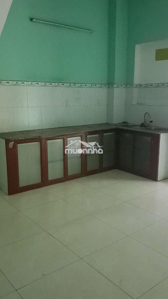 Nhà rộng 2 mặt cửa, đẹp thoáng, hẻm xe hơi thông, đg số 10( chính chủ) - 4