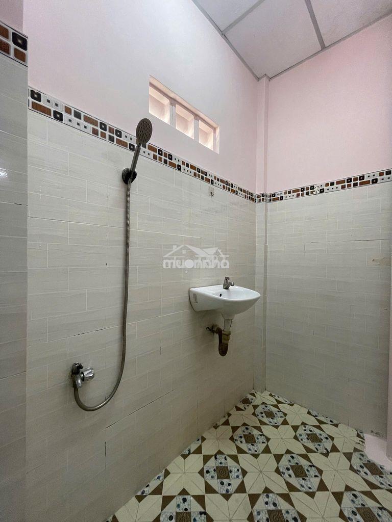 Chính chủ cho thuê nhà nguyên căn 1 trệt 3 lầu 4 pn 3 wc chu văn an - 2