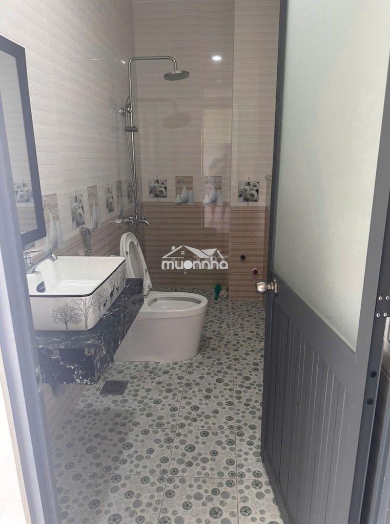 Cho thuê nhà 135m2 1 trệt 2l đường oto hiệp bình phước thủ đức 16tr5 - 3