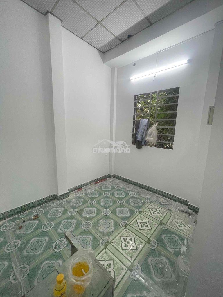 Nhà thuê bà điểm sạch sẽ (4,5x8) 1p ngủ kín . - 4
