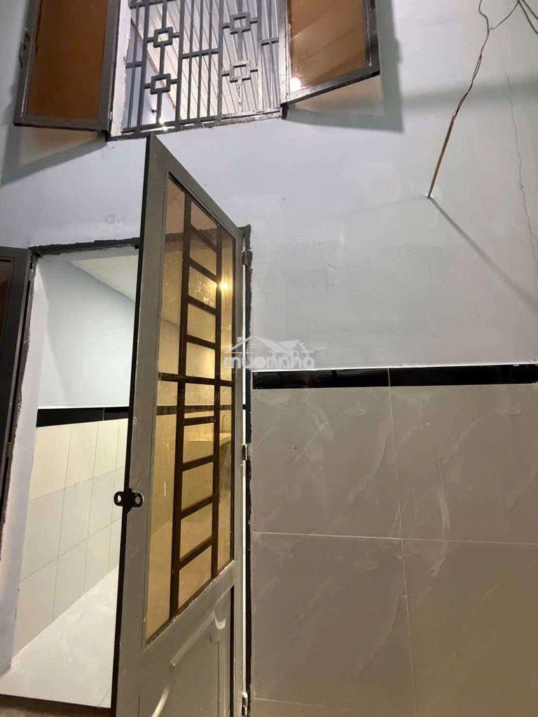 Hơn 400tr có nhà 1 lầu thới tam thôn 17 sát nguyễn ảnh thủ kế q12 - 2