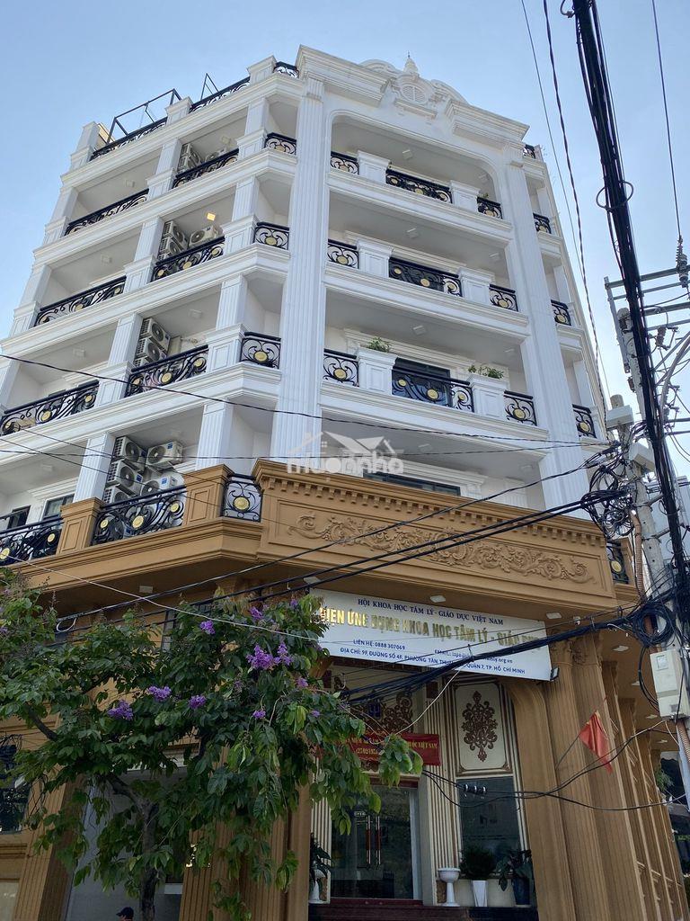 Chdv ban công lâm văn bền q7
