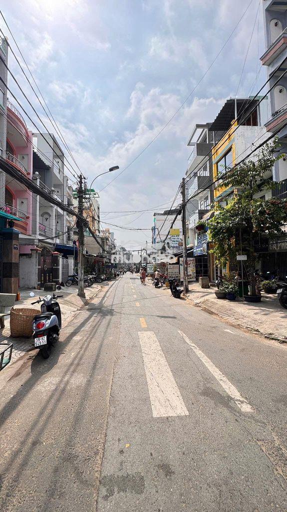 Căn 1: cho thuê nhà hẻm 2m thuận kiều, p.4, q.11, 8tr. - 2