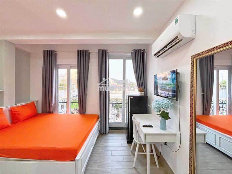 Phòng thoáng tone trắng, mới an dương vương sát chợ bàu sen -thang máy