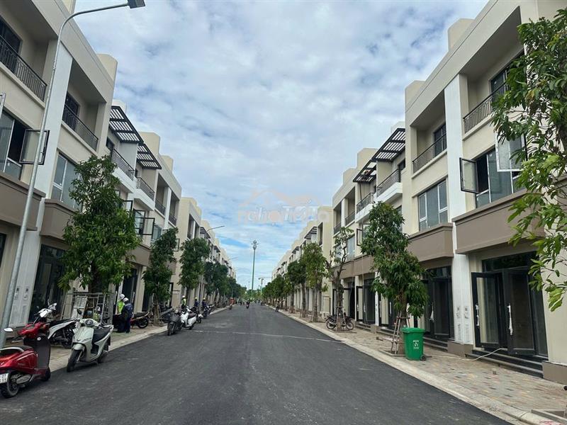 Bán shophouse mới trung tâm uyên hưng, đường rộng, giá tốt, kd ngay!..