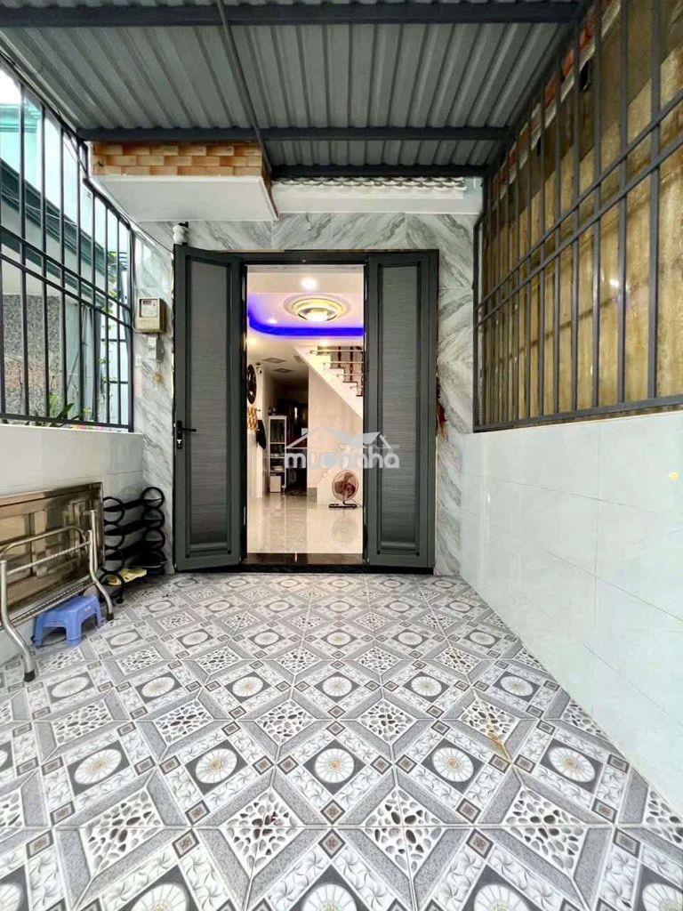 Bán nhà hẻm 61 nguyễn bình 