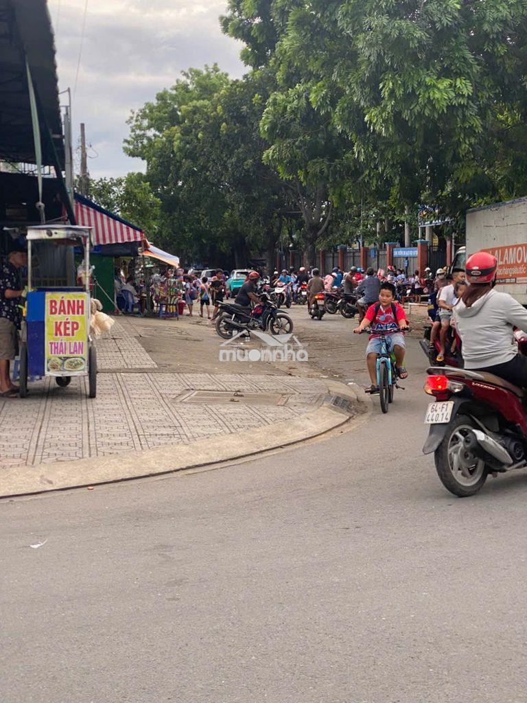 Lô góc kdc thuận giao 18x35 cần bán nhanh