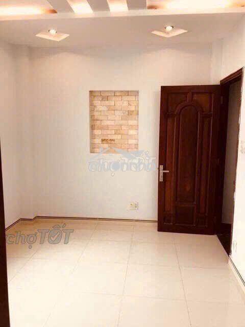 Cc cho thuê phòng cách ueh 200m đầy đủ nội thất - 3