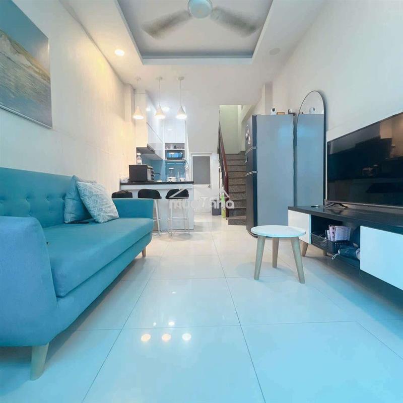 Cho thuê nhà nguyên căn hẻm đoàn văn bơ, quận 4