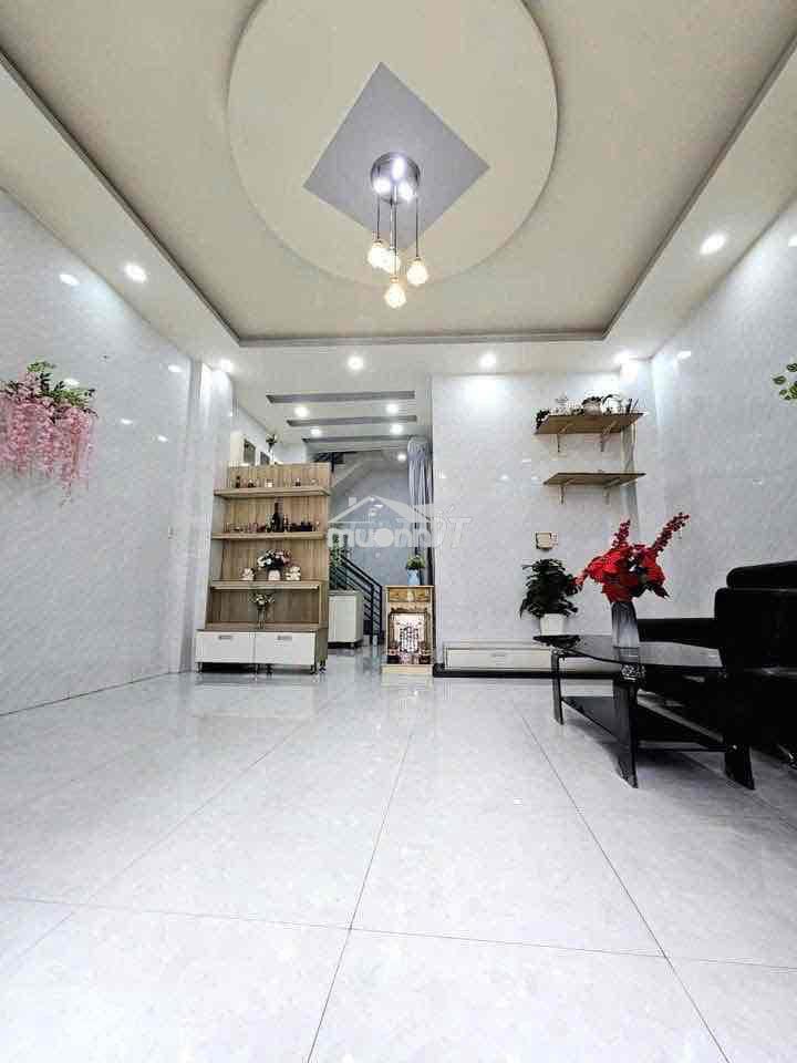 📍4tỷ790 tl - bùi minh trực p6 q8 - dt: 5,1m x 9,6m - kết cấu: trệt, - 2